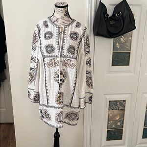 Zara White Tunic with Black Embroidery